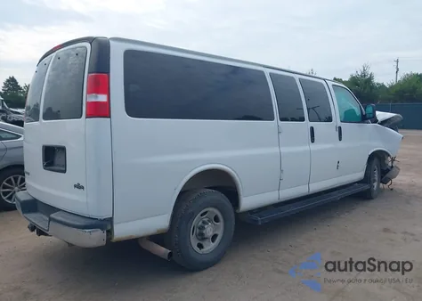 2020 Chevrolet Express G3500 Rwd 3500 Extended Wheelbase Lt from USA, damaged, VIN 1GAZGPFGXL1162855